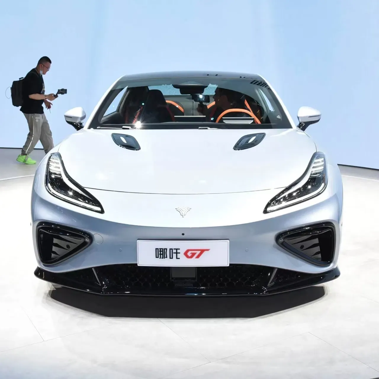 imgi_92_Neta-Gt-Pure-Electric-Roadster-New-Energy-Vehicle-EV-Car-2023 Neta Gt Pure Electric Roadster – For Sale From China | Chinese Cars in Australia - Image 1